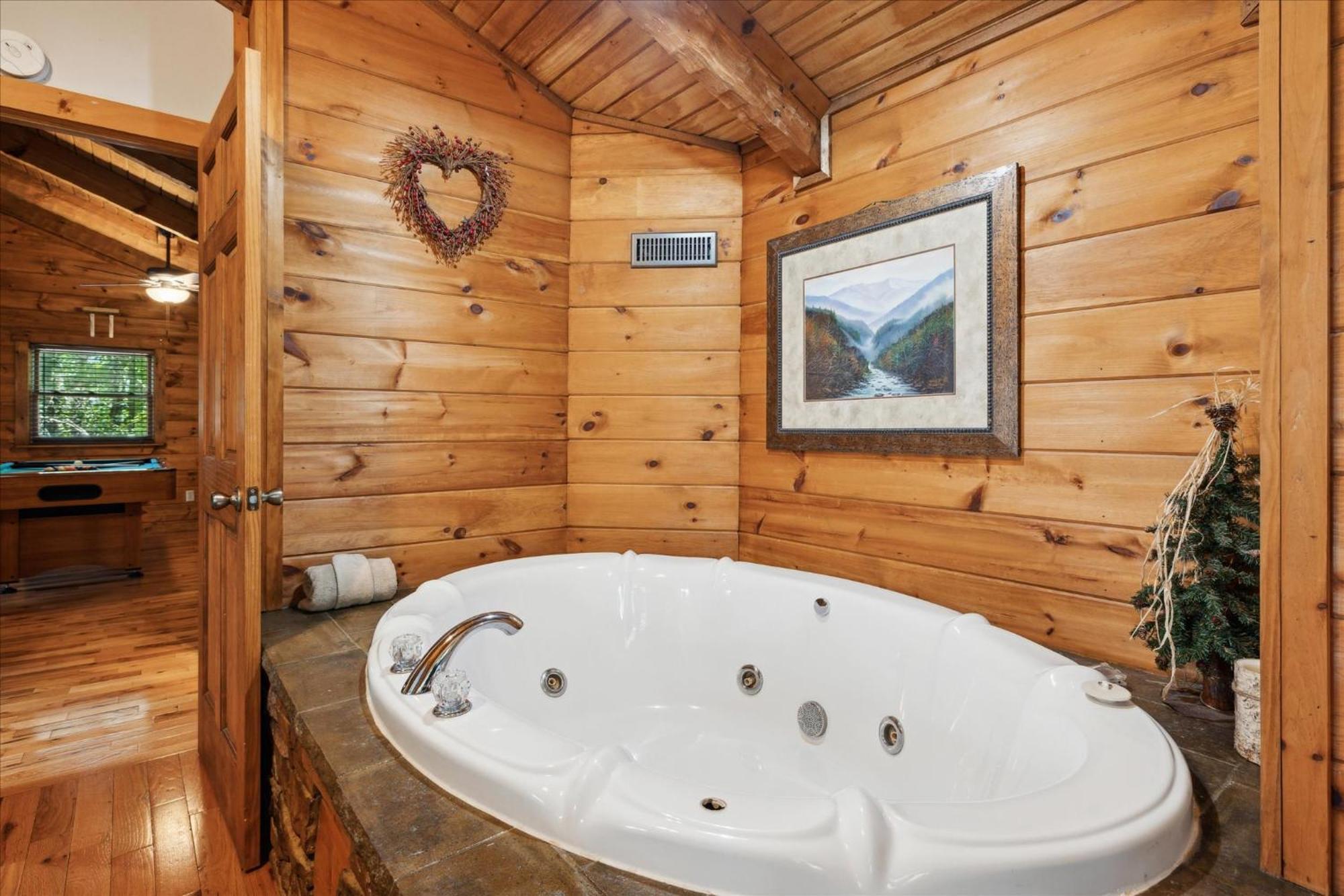 A Charming Cabin, Pool, Firepit, Hot Tub-Jacuzzi Gatlinburg Exterior photo